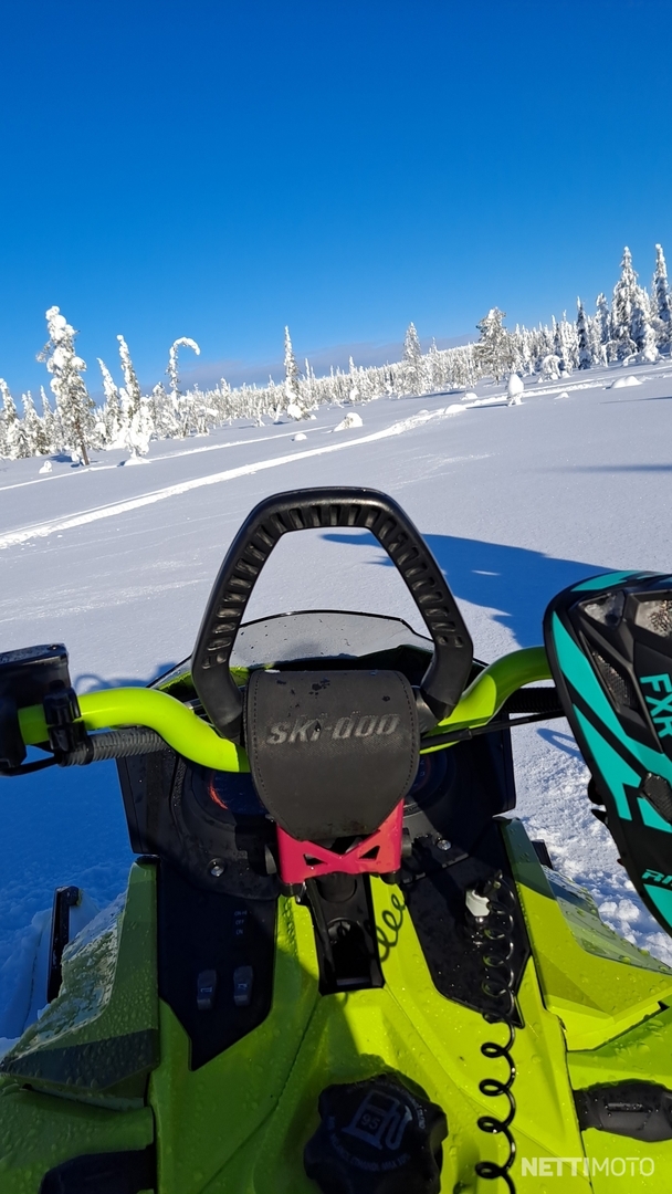 Ski-Doo Freeride