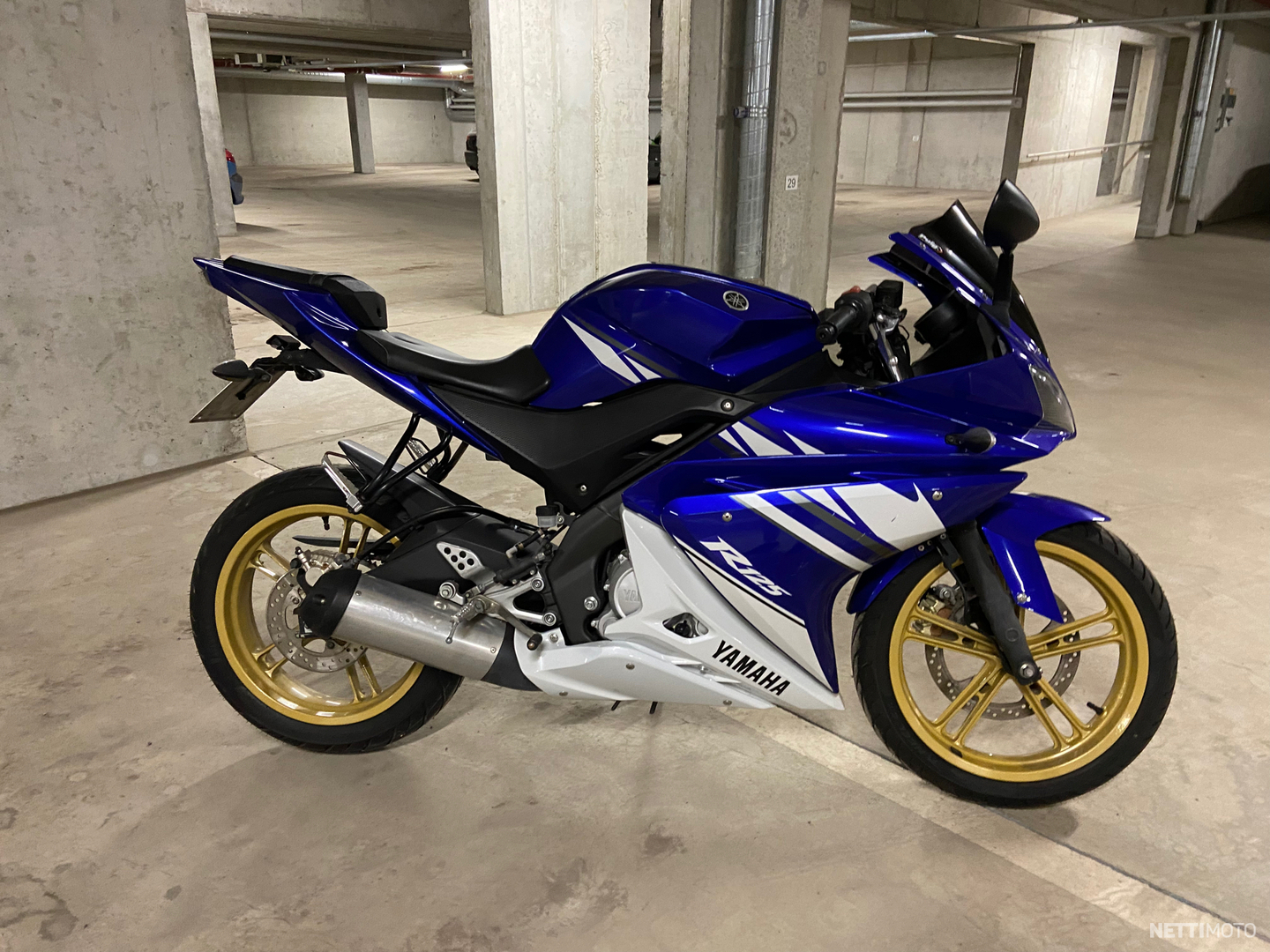Yamaha YZF-R