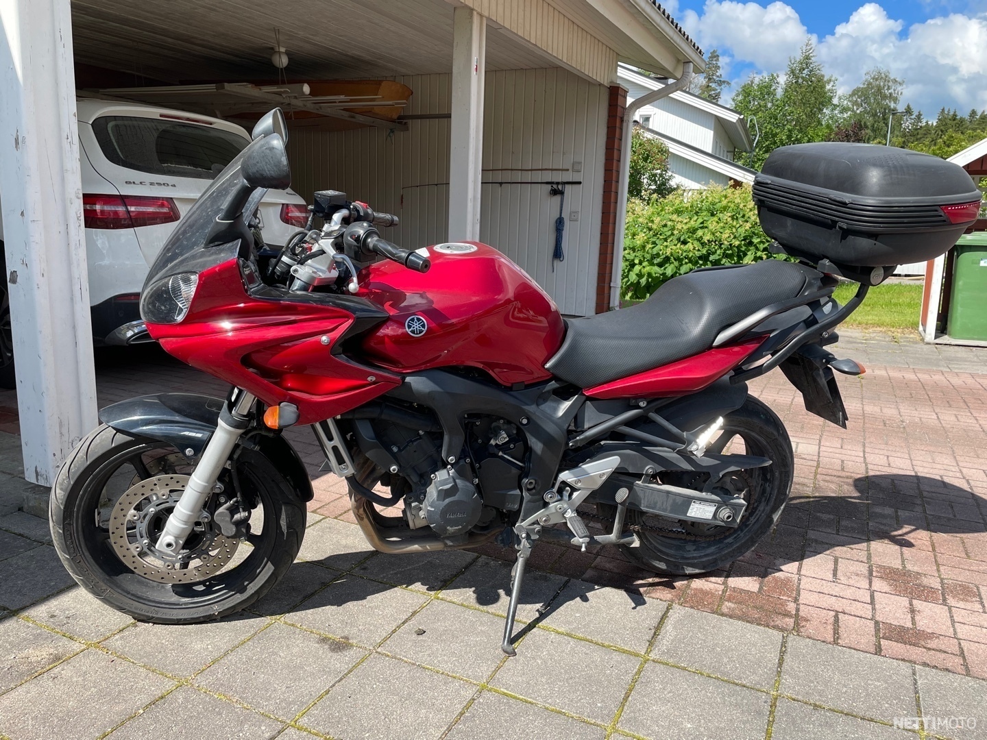 Yamaha FZ6-S
