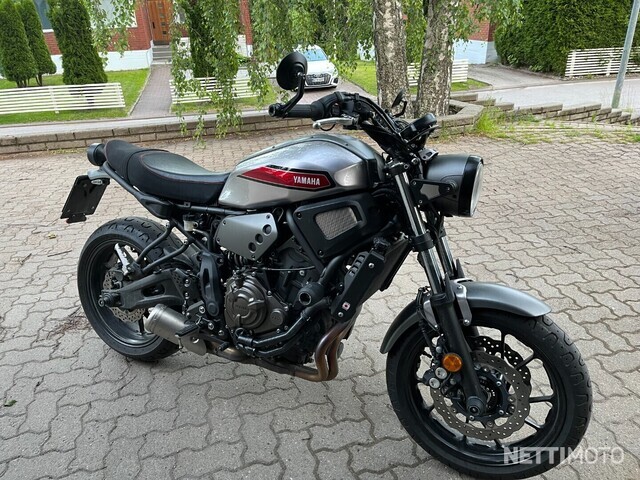 Yamaha XSR