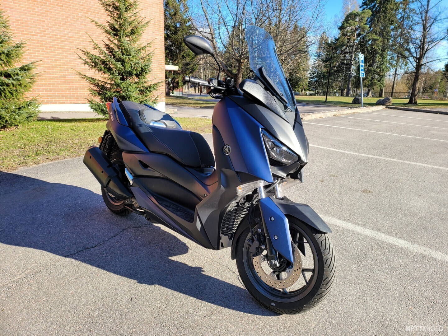 Yamaha X-MaX