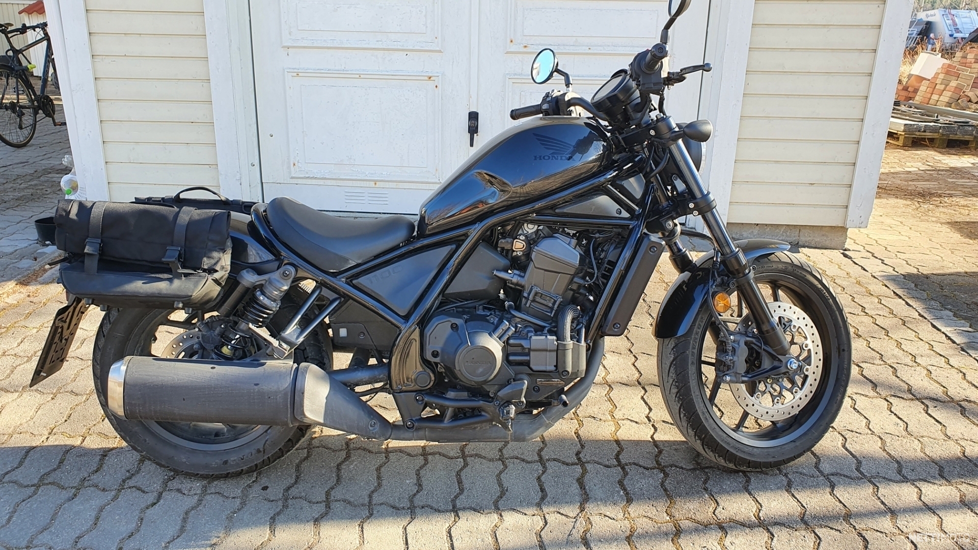 Honda Rebel