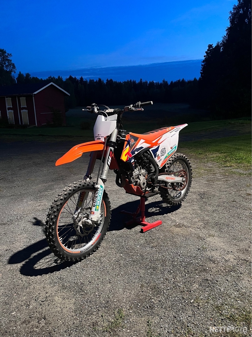 KTM 250