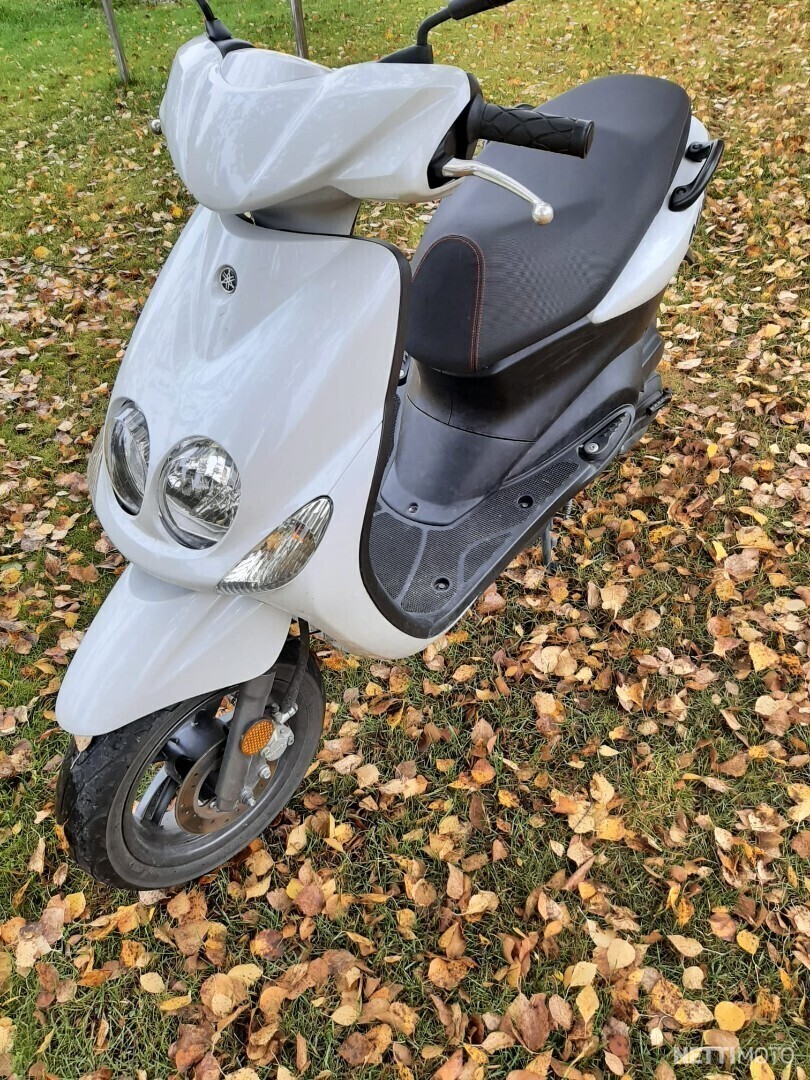 Yamaha Neos