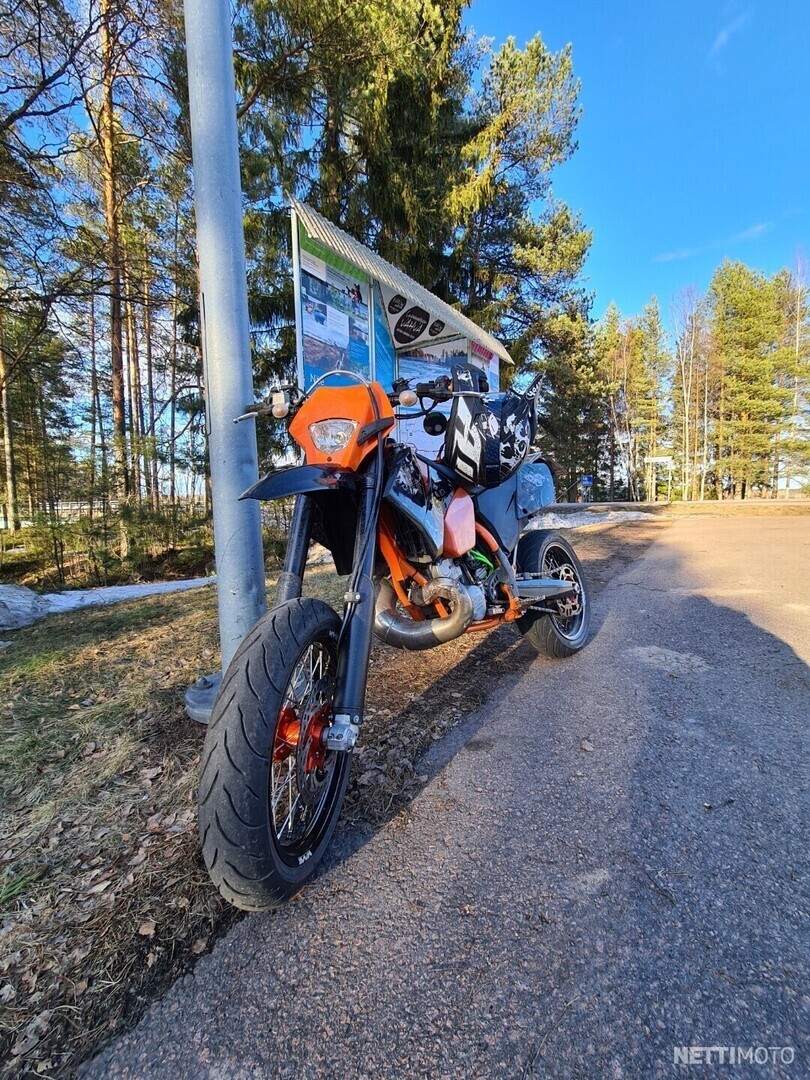 KTM 300