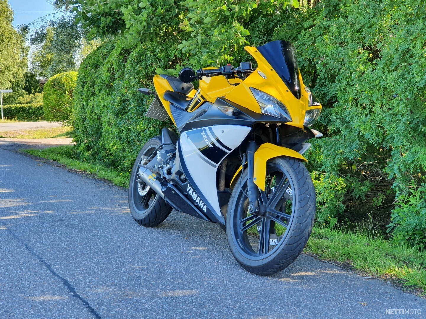 Yamaha YZF-R