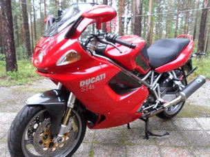 Ducati ST4