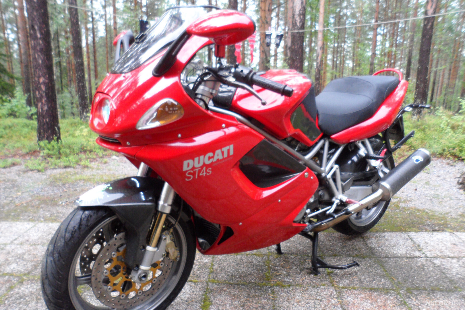 Ducati ST4
