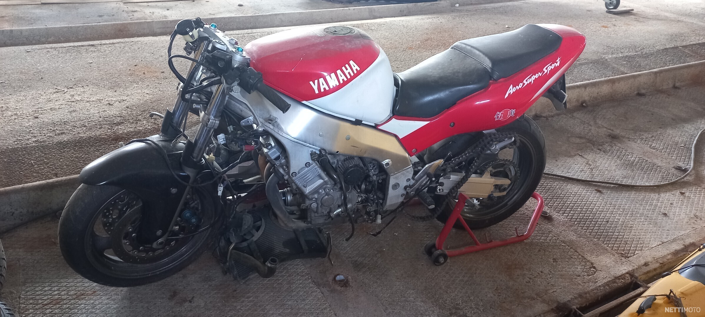 Yamaha YZF