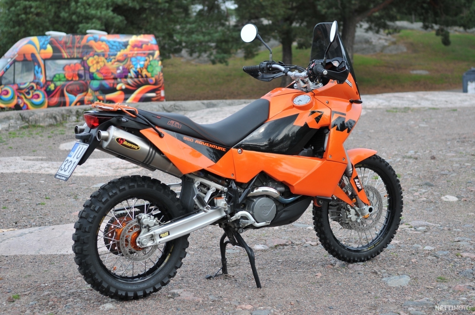 KTM 950