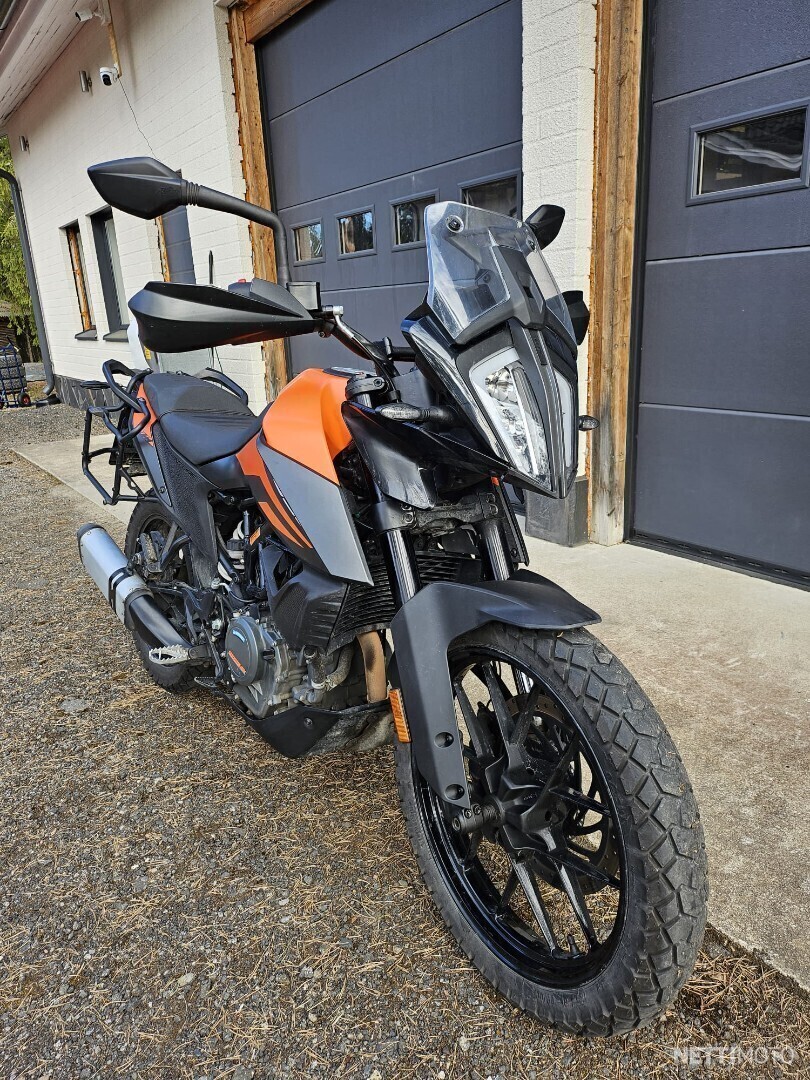 KTM 390