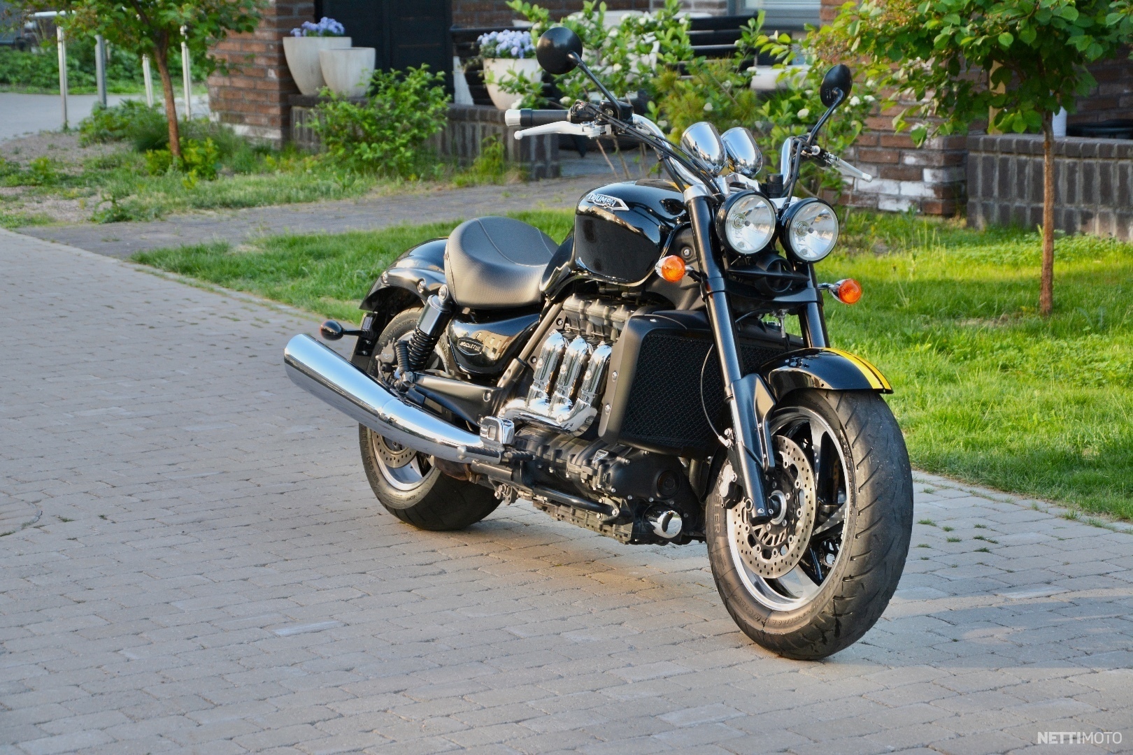 Triumph Rocket III