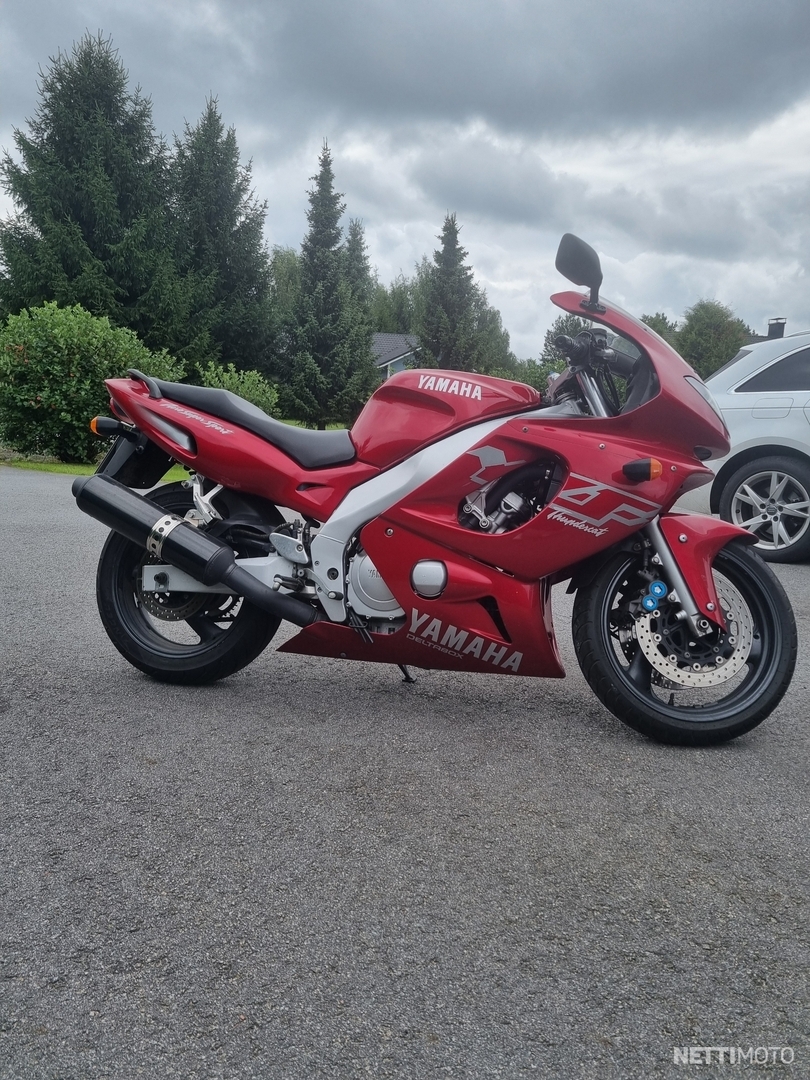 Yamaha YZF