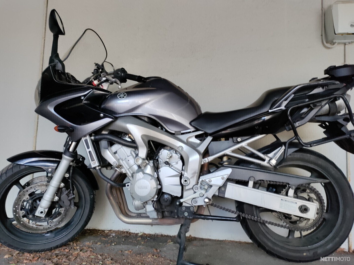 Yamaha FZ6-S