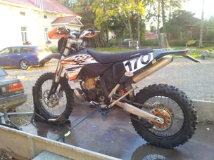 KTM 200