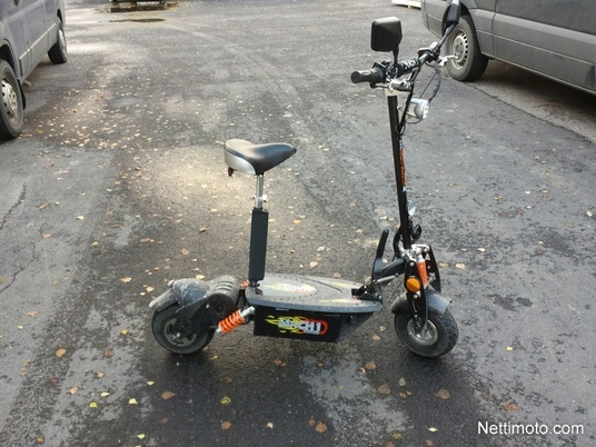 E-scooter -