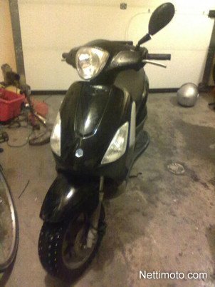 Piaggio Fly