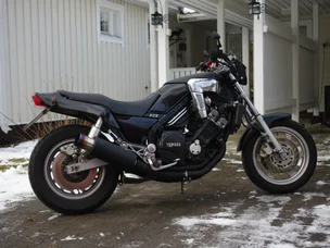Yamaha FZX