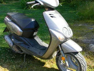 Yamaha Neos