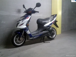 Suzuki Katana