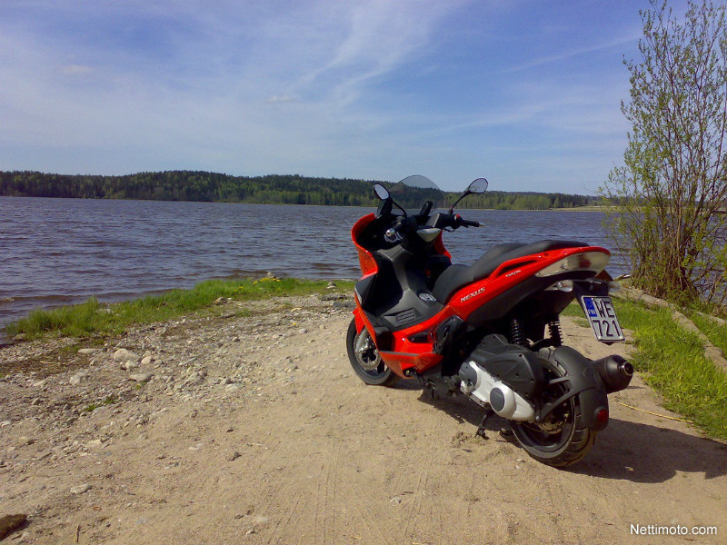 Gilera Nexus