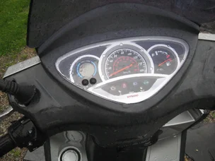 Kymco People