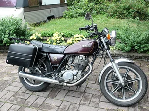 Yamaha SR