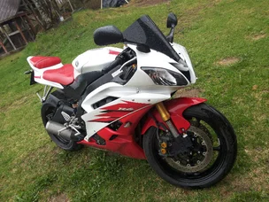 Yamaha YZF-R6R