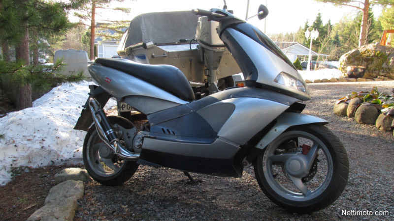 Aprilia Area