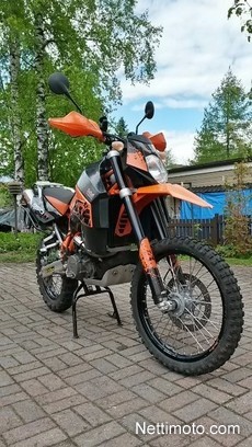 KTM 950