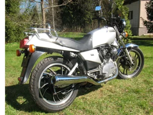 Yamaha XV