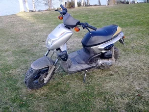 Yamaha Slider