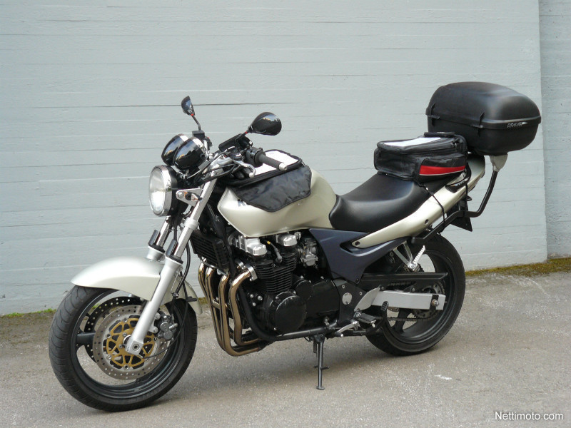 Kawasaki ZR-7