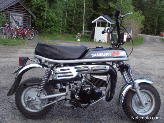 Suzuki PV
