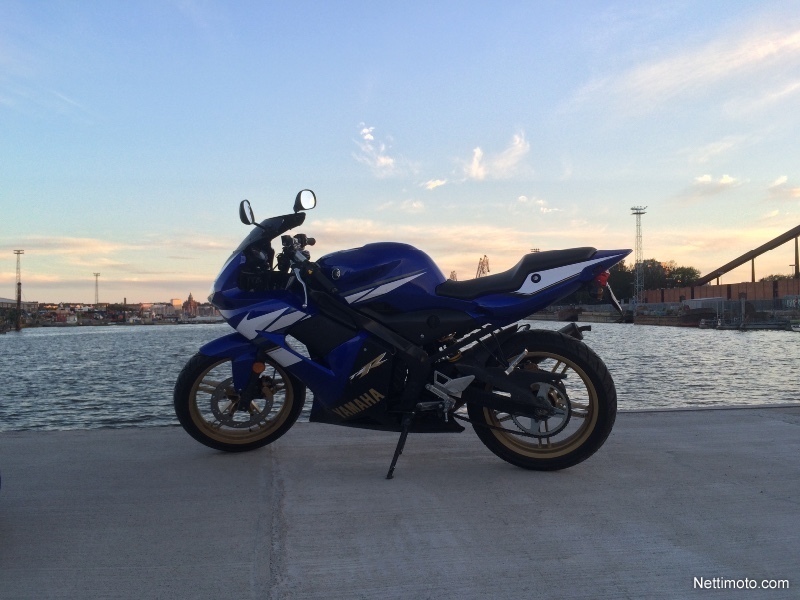Yamaha TZR