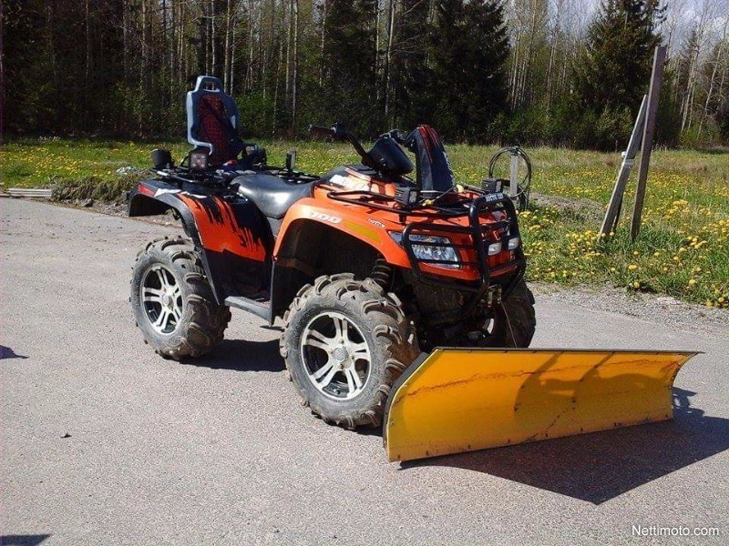 Arctic Cat 700